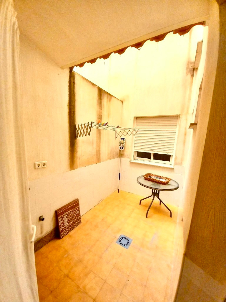 For sale - 3 Bedroom 2 Bathroom Apartment - Middle Floor Apartment in Almoradi - Almoradi Centro  - Alicante
