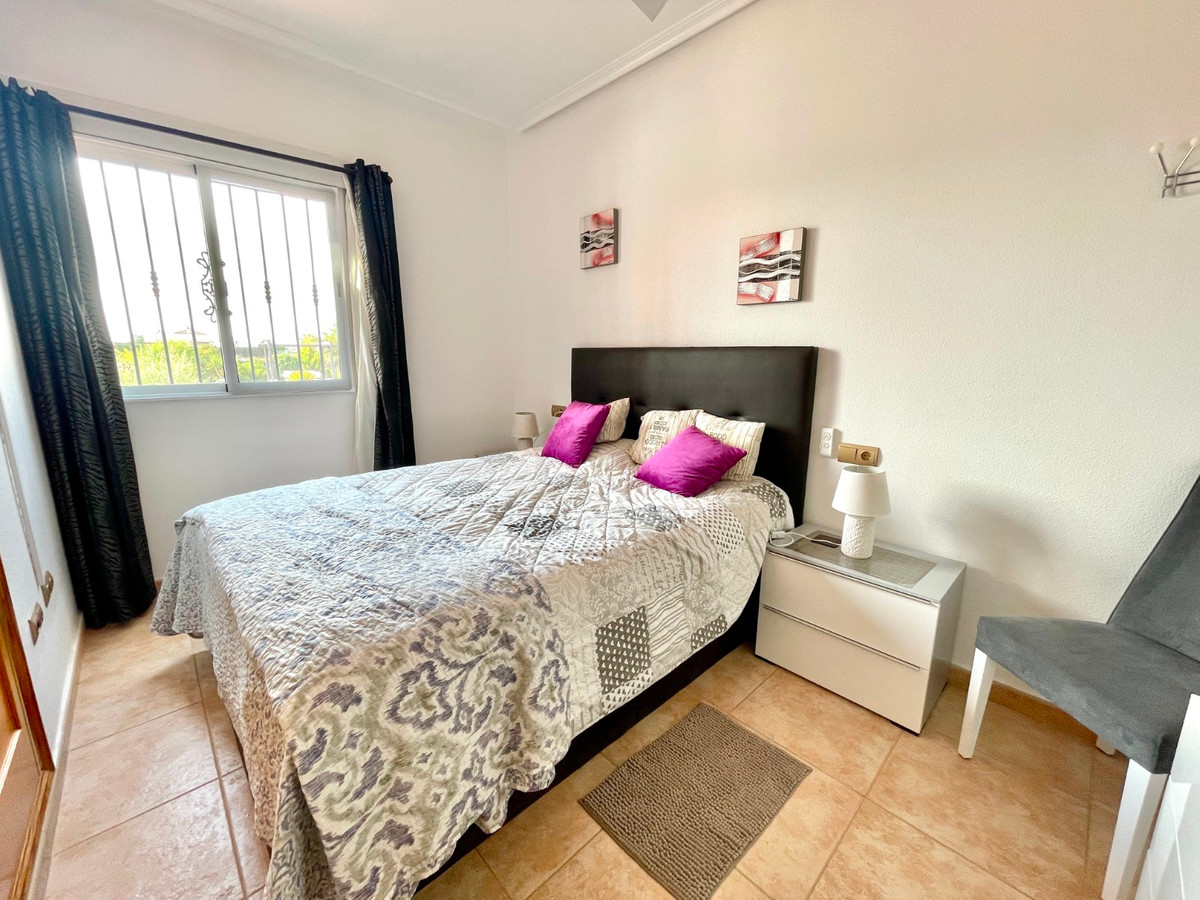 For sale - 3 Bedroom 2 Bathroom House - Detached Villa in Catral - Catral Centro  - Alicante