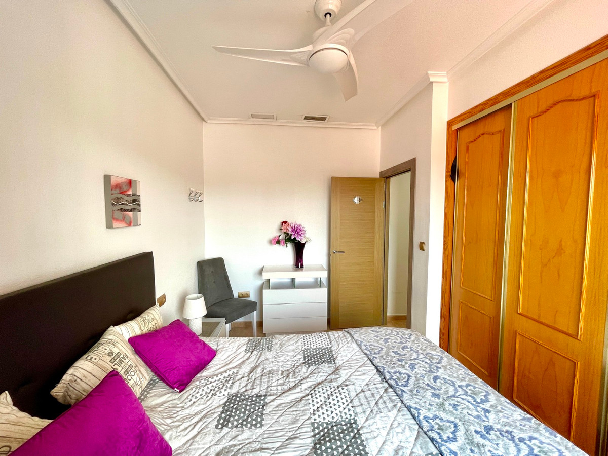 For sale - 3 Bedroom 2 Bathroom House - Detached Villa in Catral - Catral Centro  - Alicante
