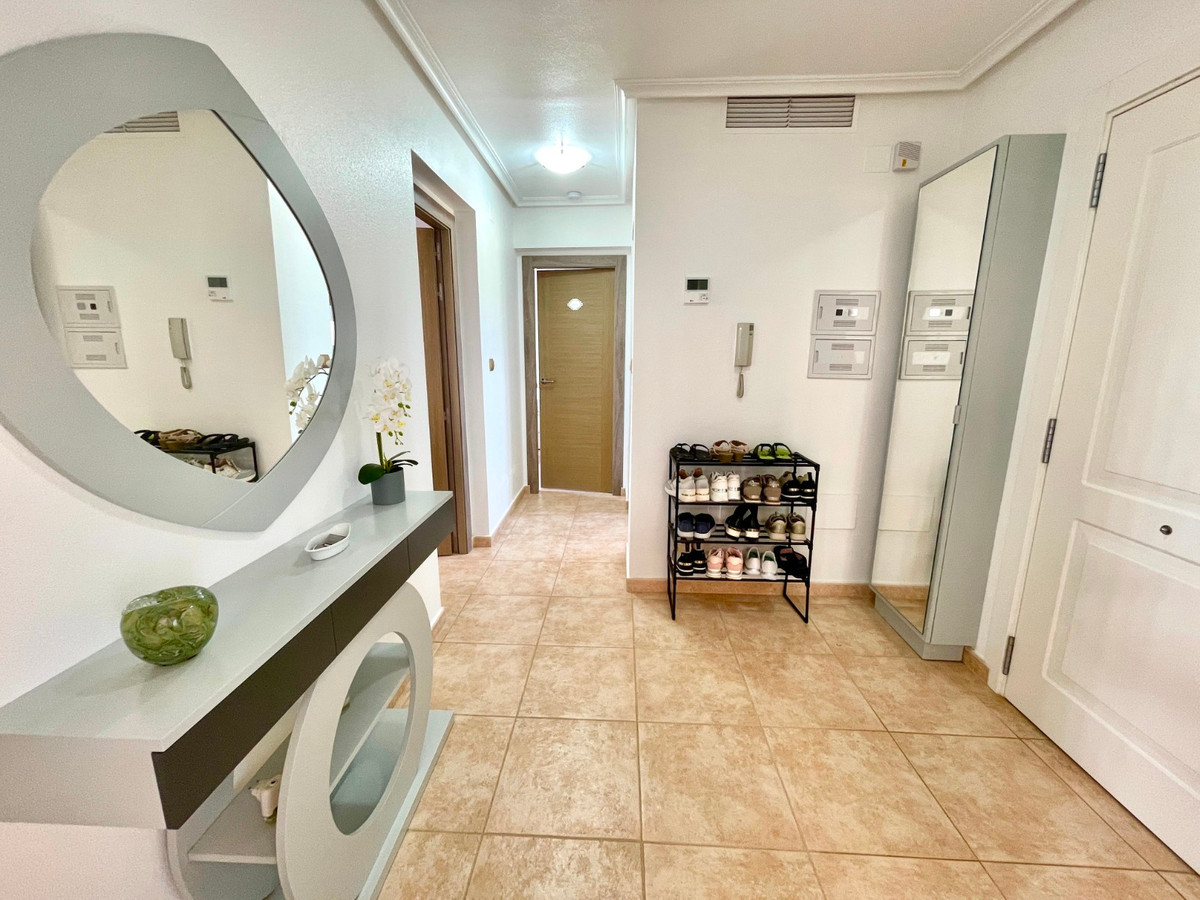 For sale - 3 Bedroom 2 Bathroom House - Detached Villa in Catral - Catral Centro  - Alicante