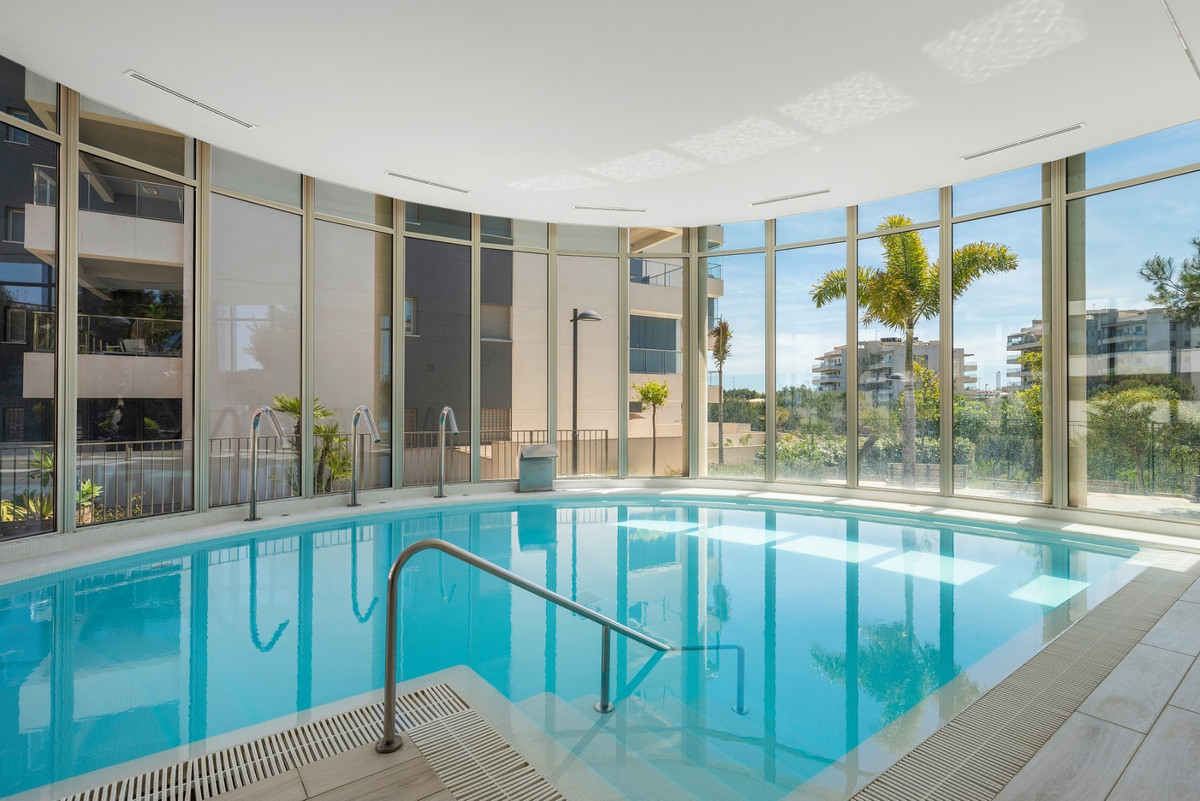 For sale - 3 Bedroom 2 Bathroom Apartment - Middle Floor Apartment in Orihuela - Villamartin  - Alicante