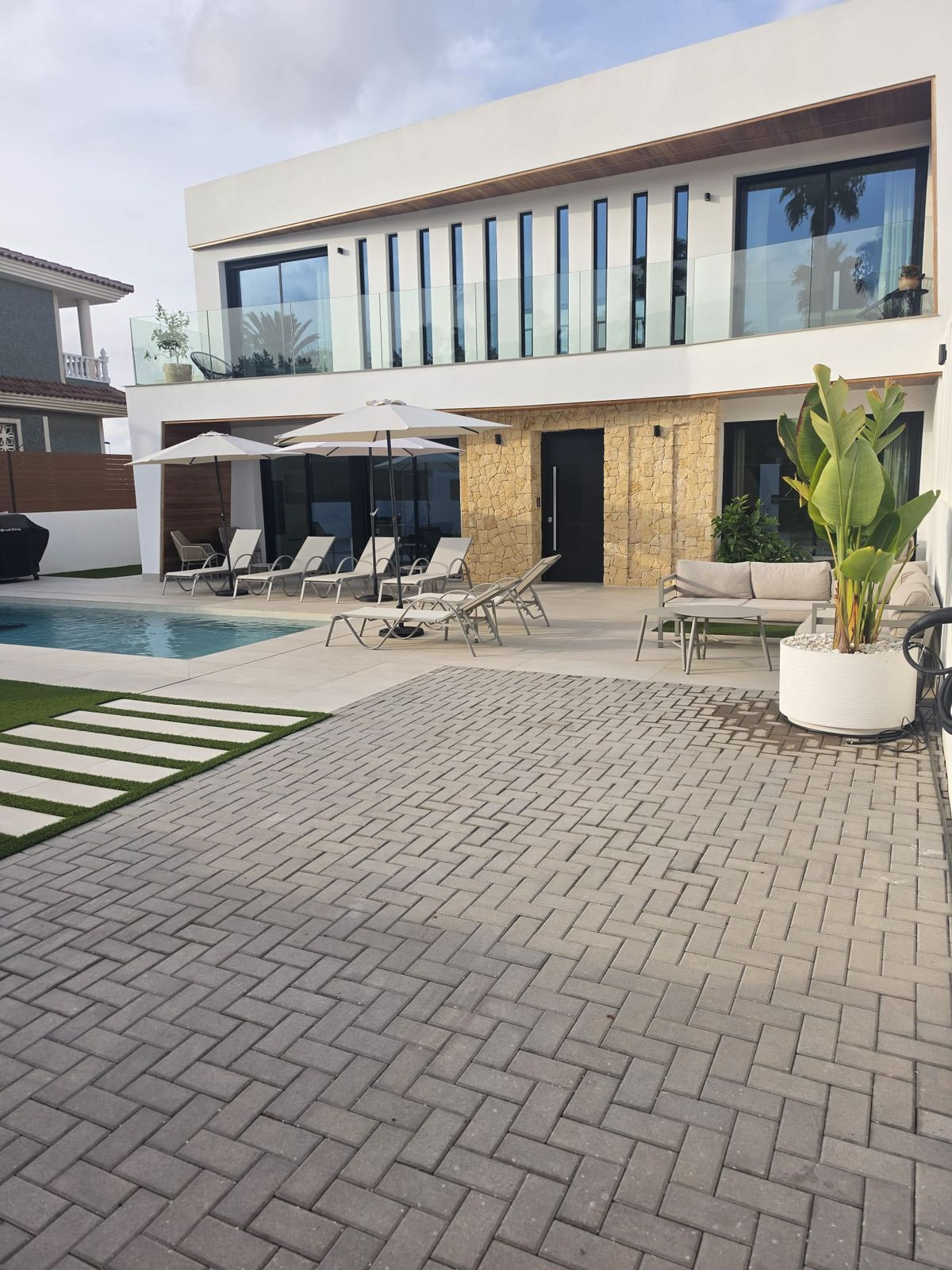 For sale - 4 Bedroom 4 Bathroom House - Detached Villa in Orihuela - Los Altos  - Alicante