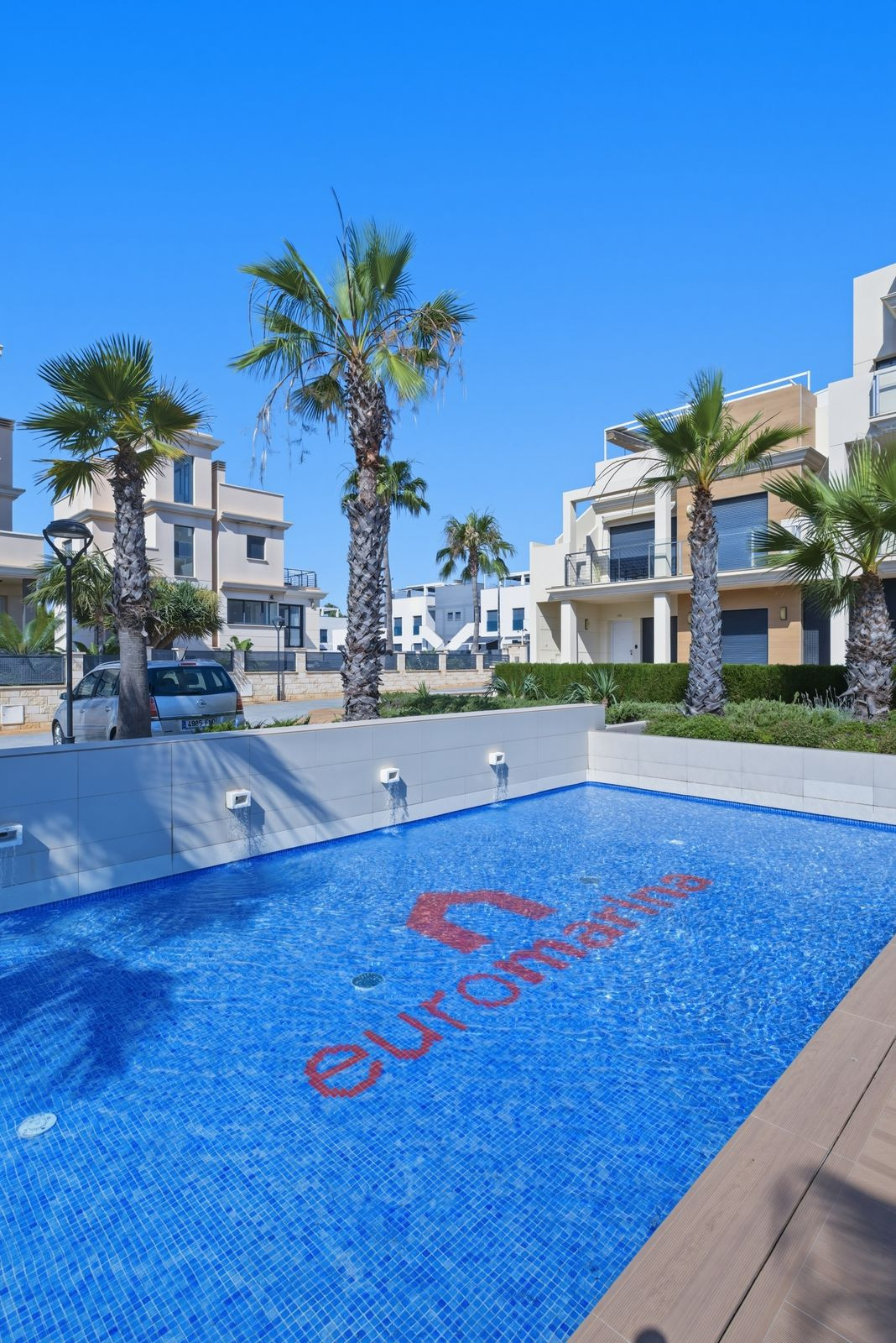 For sale - 2 Bedroom 2 Bathroom Apartment - Middle Floor Apartment in Orihuela - La Zenia  - Alicante