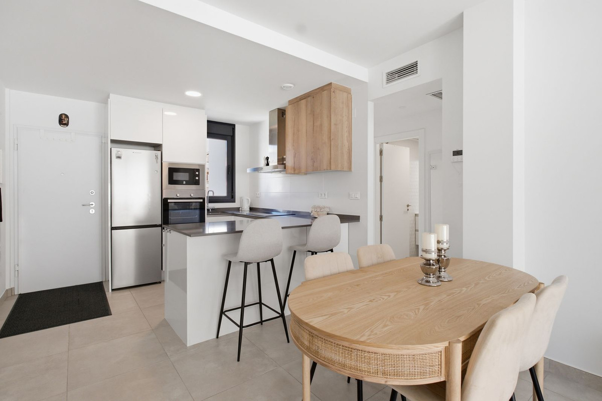 For sale - 2 Bedroom 2 Bathroom Apartment - Ground Floor Apartment in Orihuela - Villamartin  - Alicante