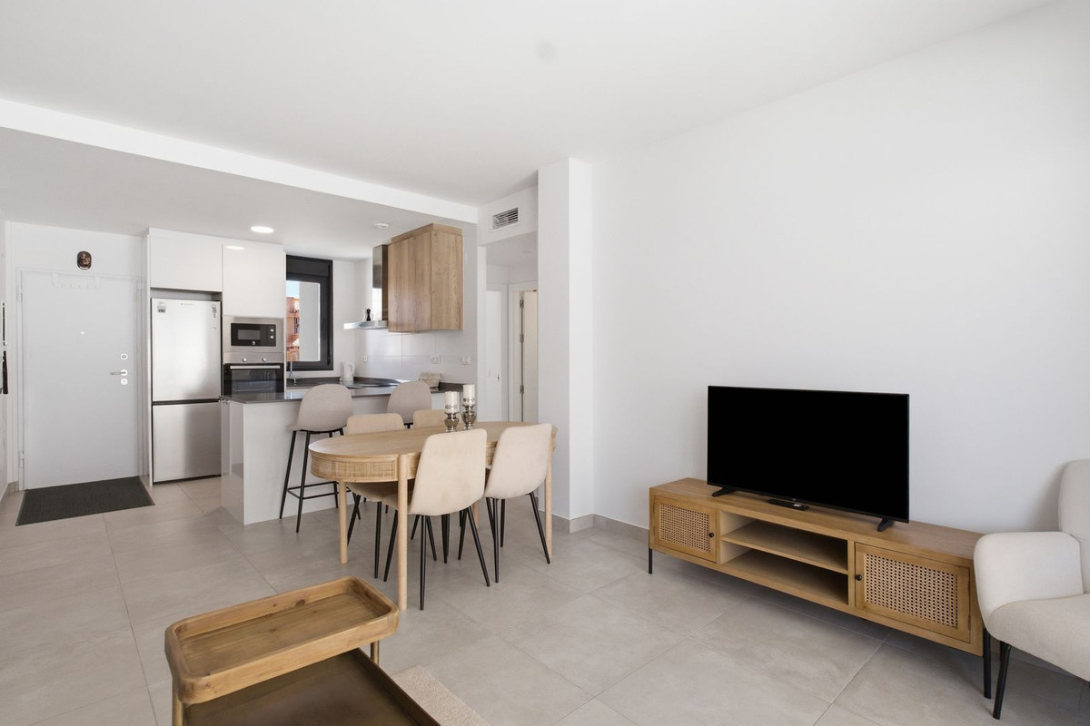 For sale - 2 Bedroom 2 Bathroom Apartment - Ground Floor Apartment in Orihuela - Villamartin  - Alicante