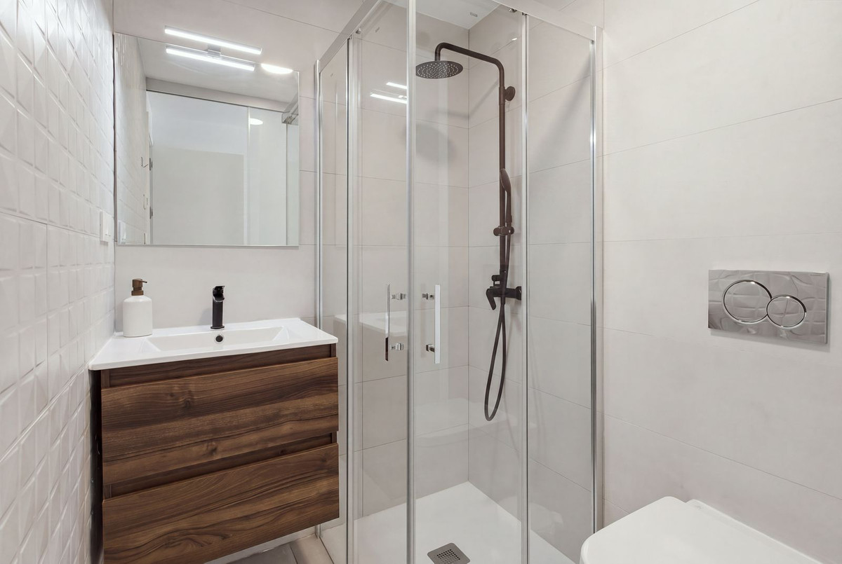 For sale - 2 Bedroom 2 Bathroom Apartment - Ground Floor Apartment in Orihuela - Villamartin  - Alicante