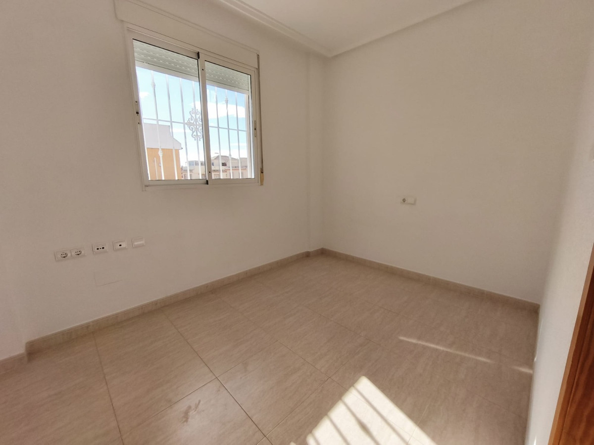 For sale - 3 Bedroom 2 Bathroom House - Detached Villa in Rojales - Rojales Centro  - Alicante