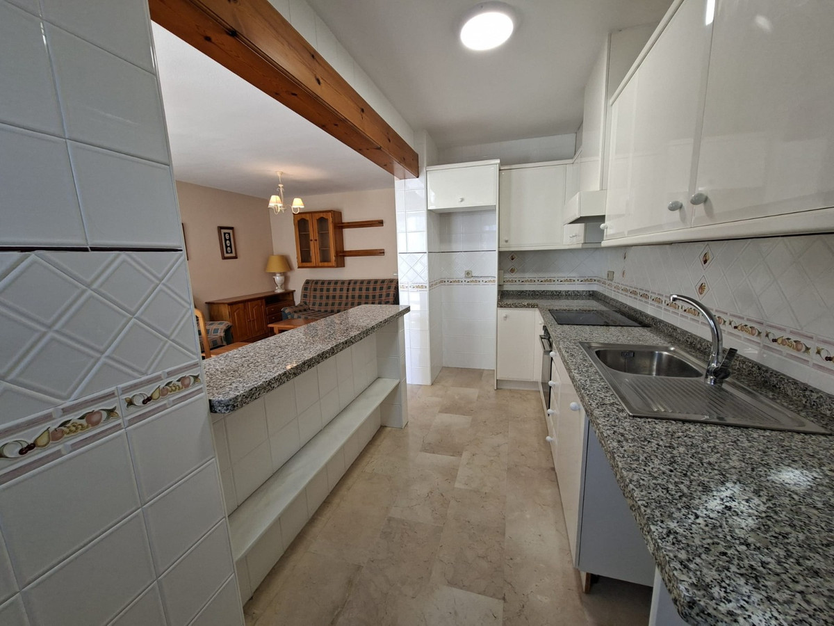 For sale - 2 Bedroom 1 Bathroom House - Detached Villa in Orihuela - Villamartin  - Alicante