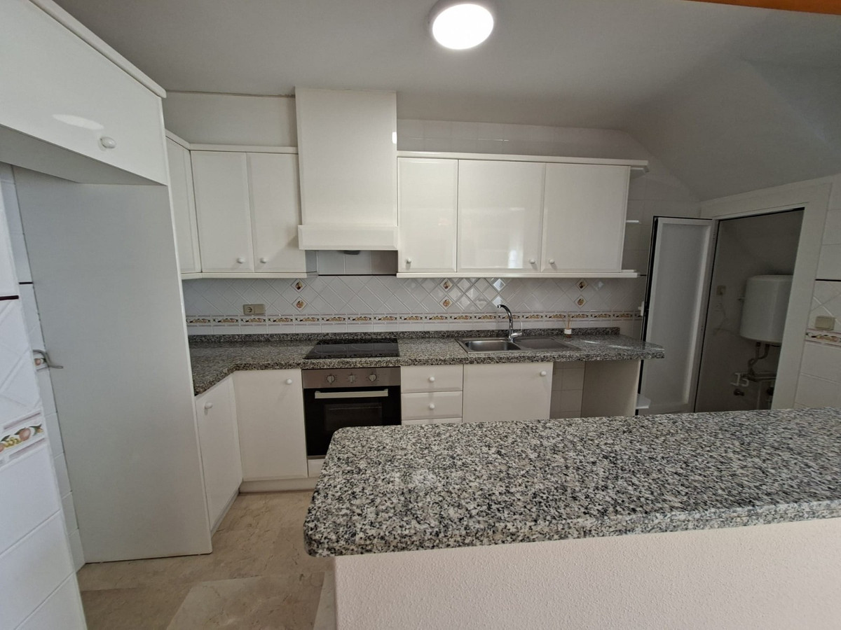 For sale - 2 Bedroom 1 Bathroom House - Detached Villa in Orihuela - Villamartin  - Alicante
