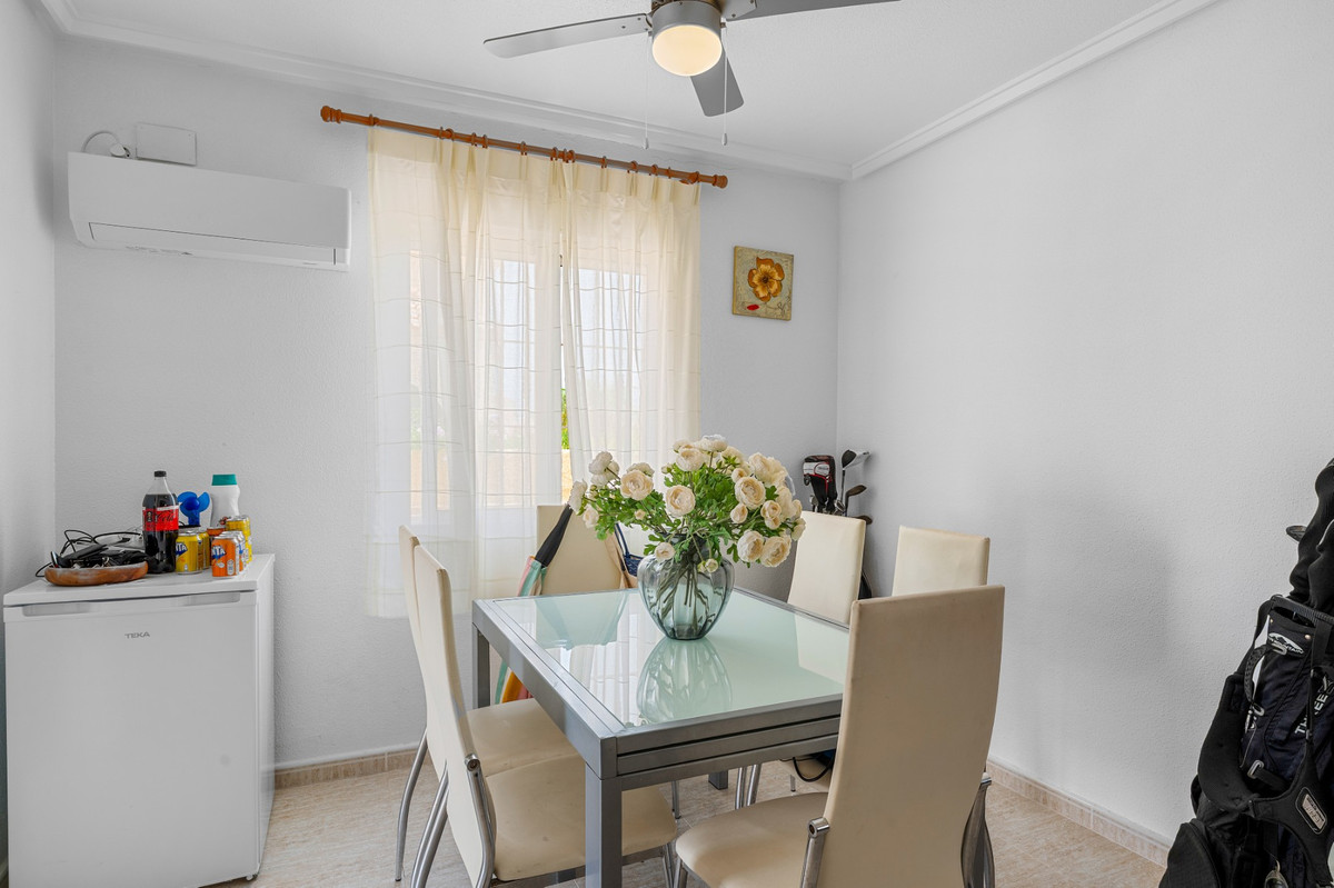 For sale - 3 Bedroom 3 Bathroom House - Detached Villa in Santa Pola - Gran Alacant  - Alicante