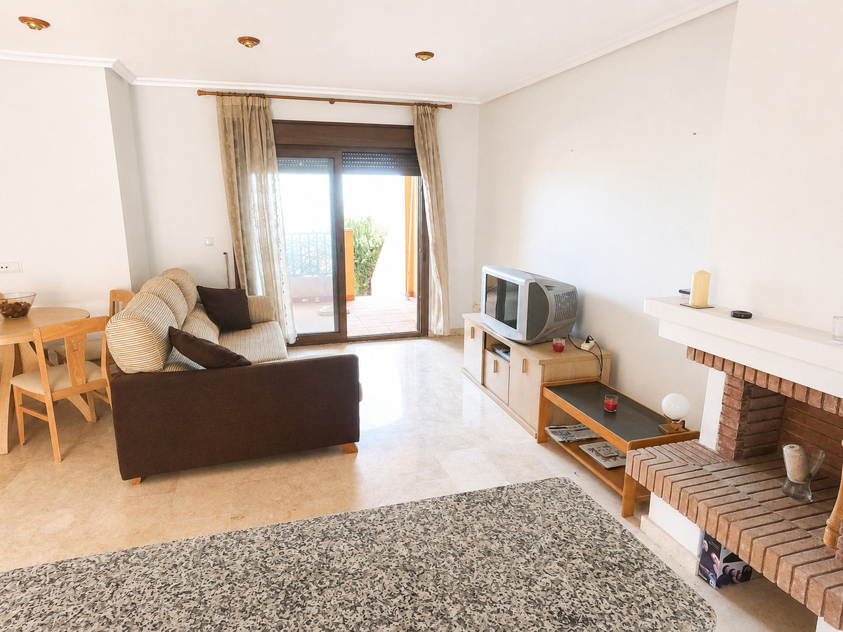 For sale - 2 Bedroom 2 Bathroom Apartment - Ground Floor Apartment in Algorfa - La Finca Golf  - Alicante