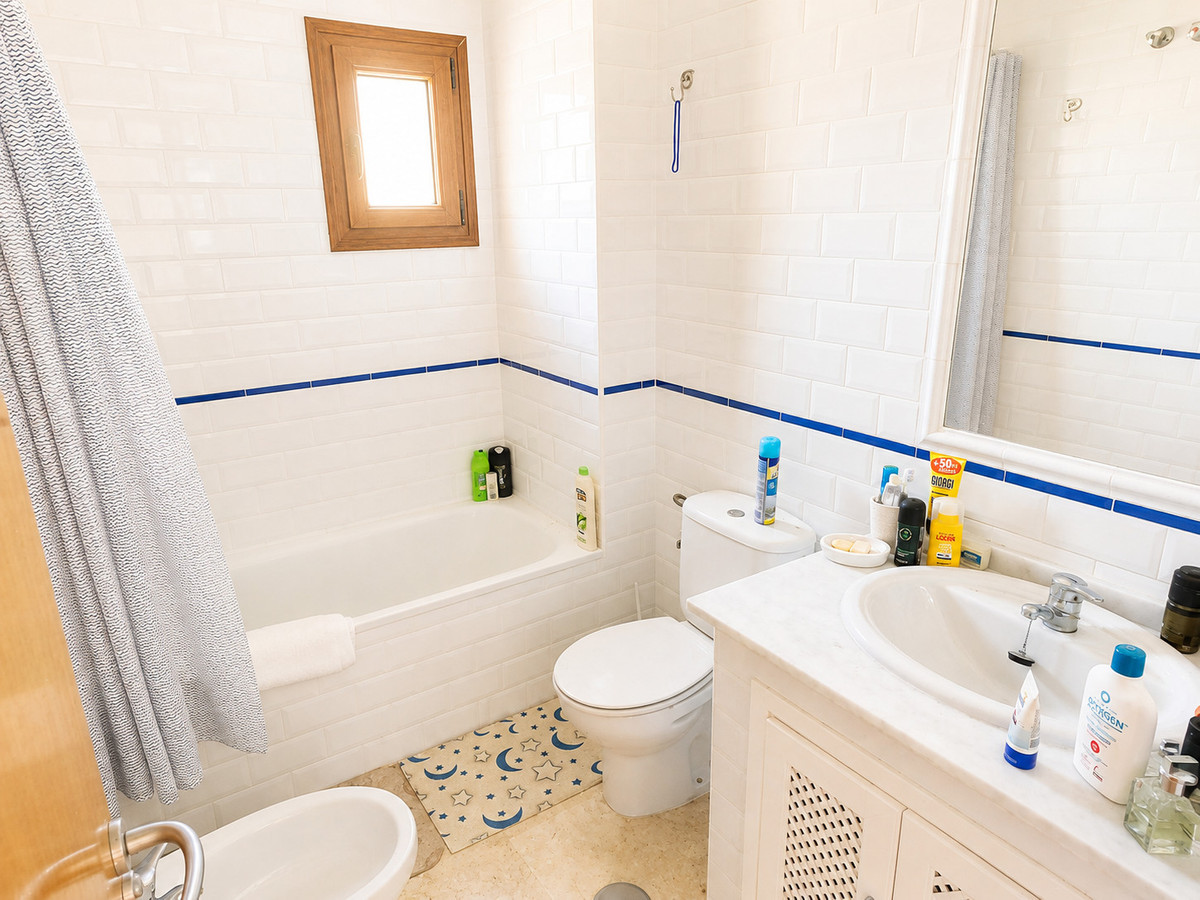 For sale - 2 Bedroom 2 Bathroom Apartment - Ground Floor Apartment in Algorfa - La Finca Golf  - Alicante