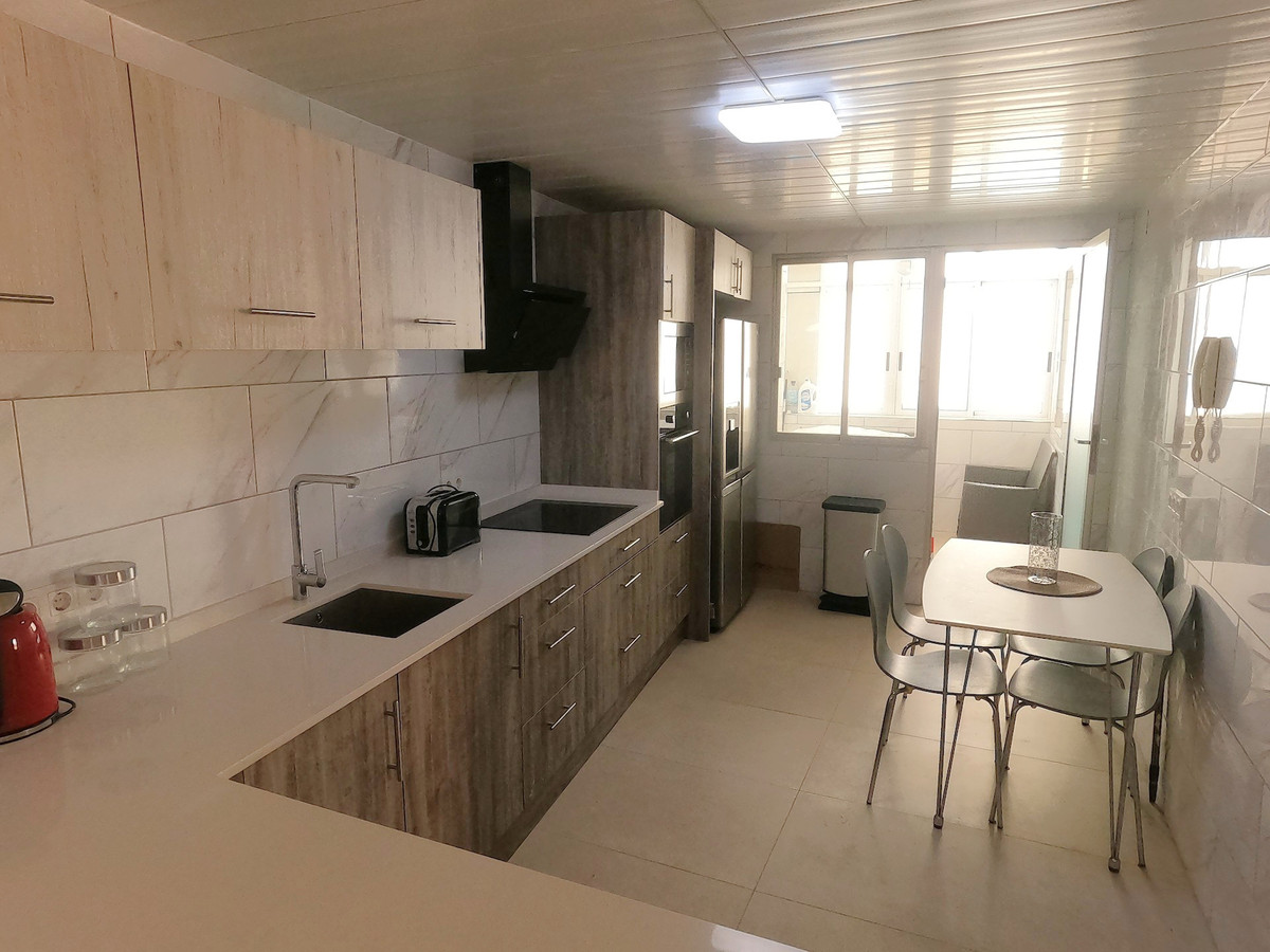 For sale - 2 Bedroom 1 Bathroom Apartment - Top Floor Apartment in Algorfa - Algorfa Centro  - Alicante