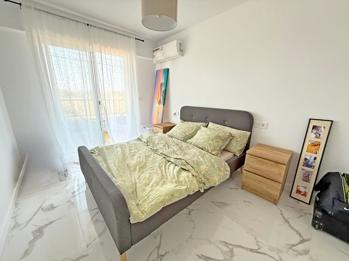 For sale - 2 Bedroom 2 Bathroom Apartment - Ground Floor Apartment in Orihuela - Punta Prima  - Alicante