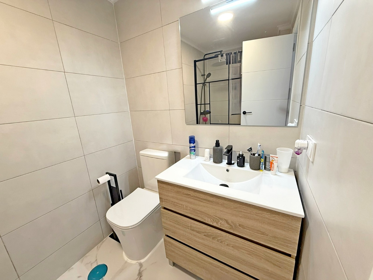 For sale - 2 Bedroom 2 Bathroom Apartment - Ground Floor Apartment in Orihuela - Punta Prima  - Alicante