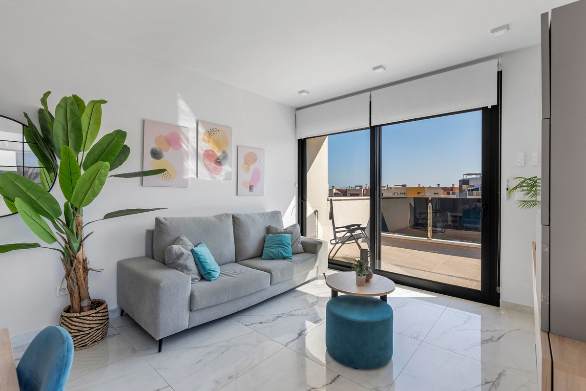 For sale - 2 Bedroom 2 Bathroom Apartment - Penthouse in Orihuela - Playa Flamenca  - Alicante