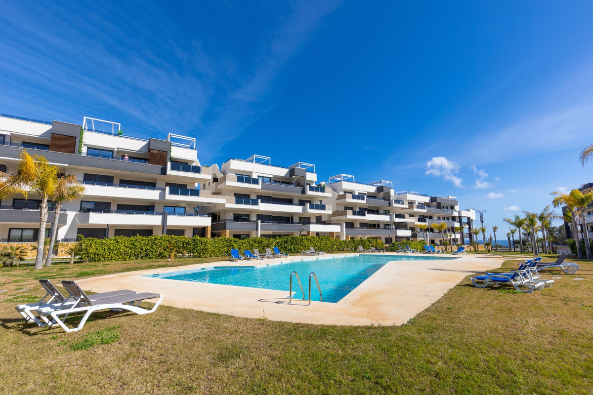 For sale - 2 Bedroom 2 Bathroom Apartment - Penthouse in Orihuela - Playa Flamenca  - Alicante