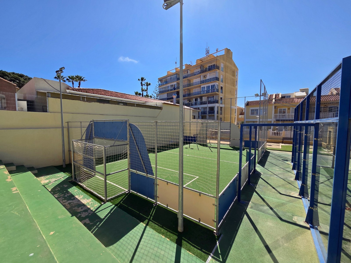 For sale - 3 Bedroom 2 Bathroom House - Townhouse in Torrevieja - La Mata  - Alicante