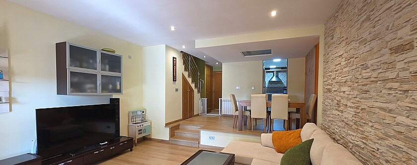 For sale - 3 Bedroom 2 Bathroom House - Townhouse in Torrevieja - La Mata  - Alicante