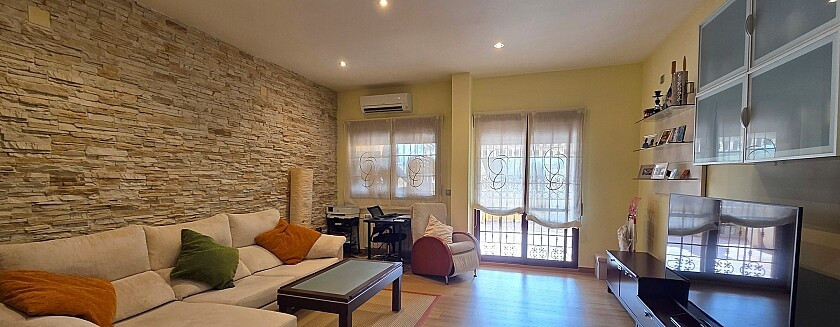 For sale - 3 Bedroom 2 Bathroom House - Townhouse in Torrevieja - La Mata  - Alicante