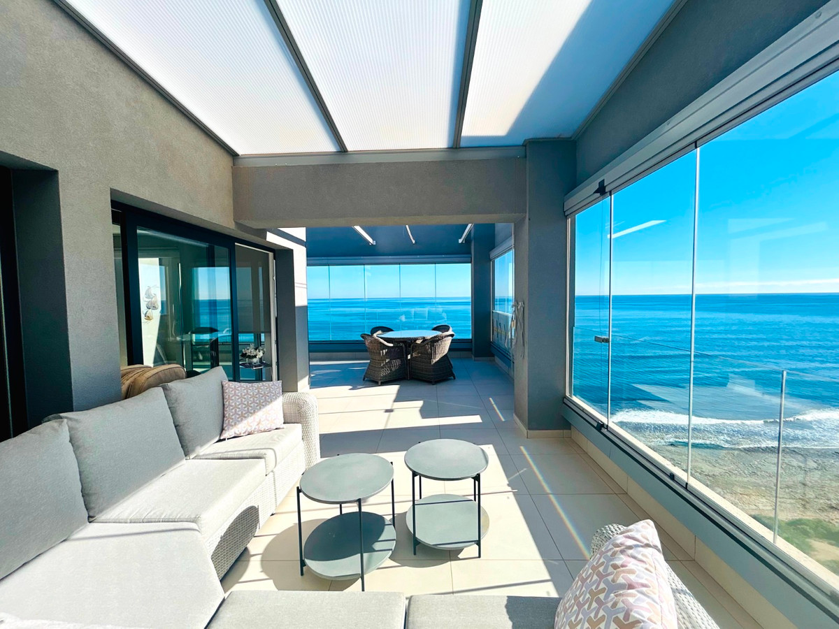 For sale - 3 Bedroom 2 Bathroom Apartment - Penthouse in Orihuela - Punta Prima  - Alicante