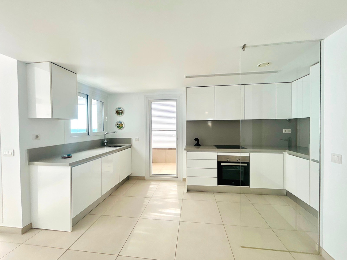 For sale - 3 Bedroom 2 Bathroom Apartment - Penthouse in Orihuela - Punta Prima  - Alicante