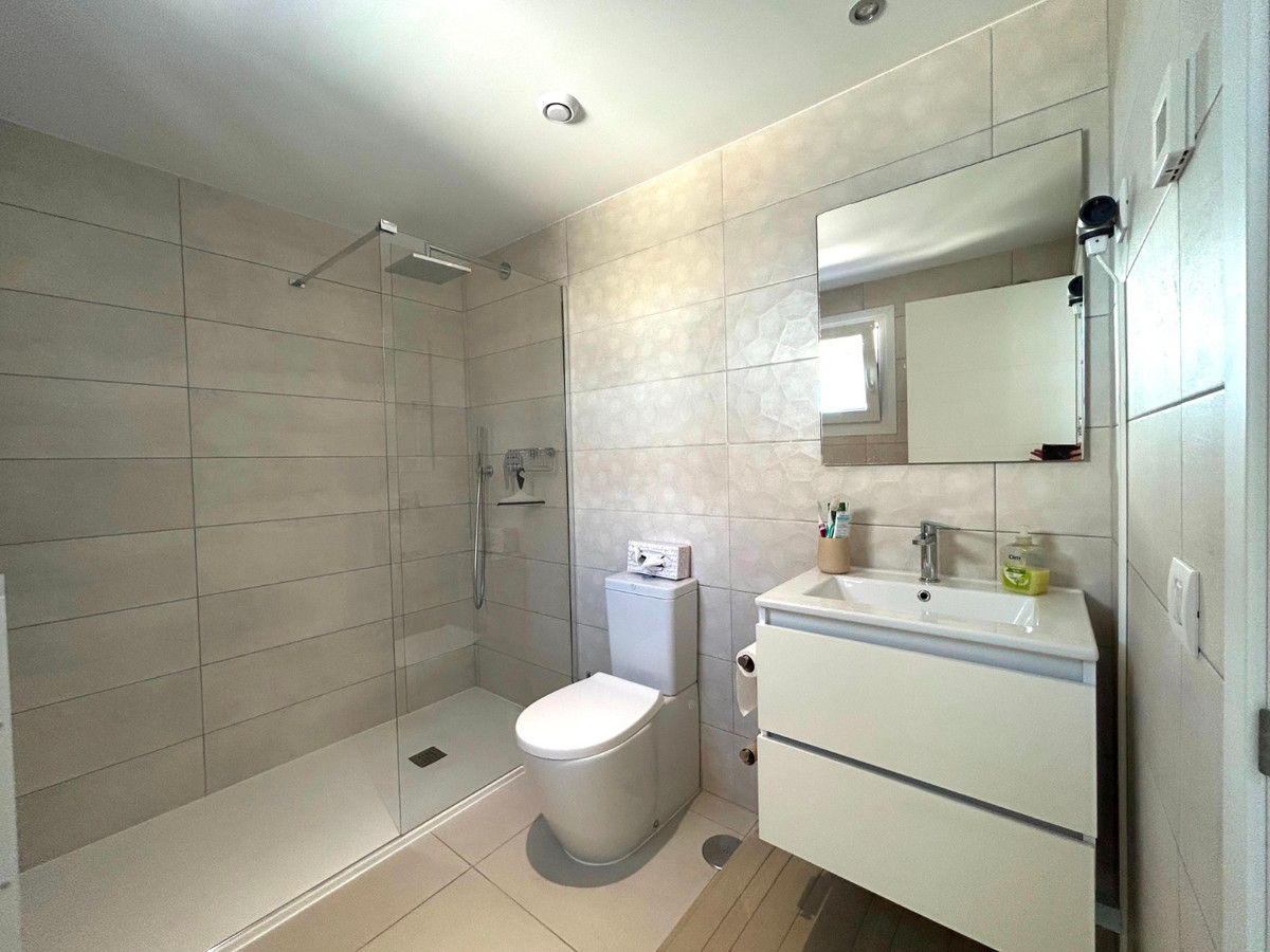 For sale - 3 Bedroom 2 Bathroom Apartment - Penthouse in Orihuela - Punta Prima  - Alicante