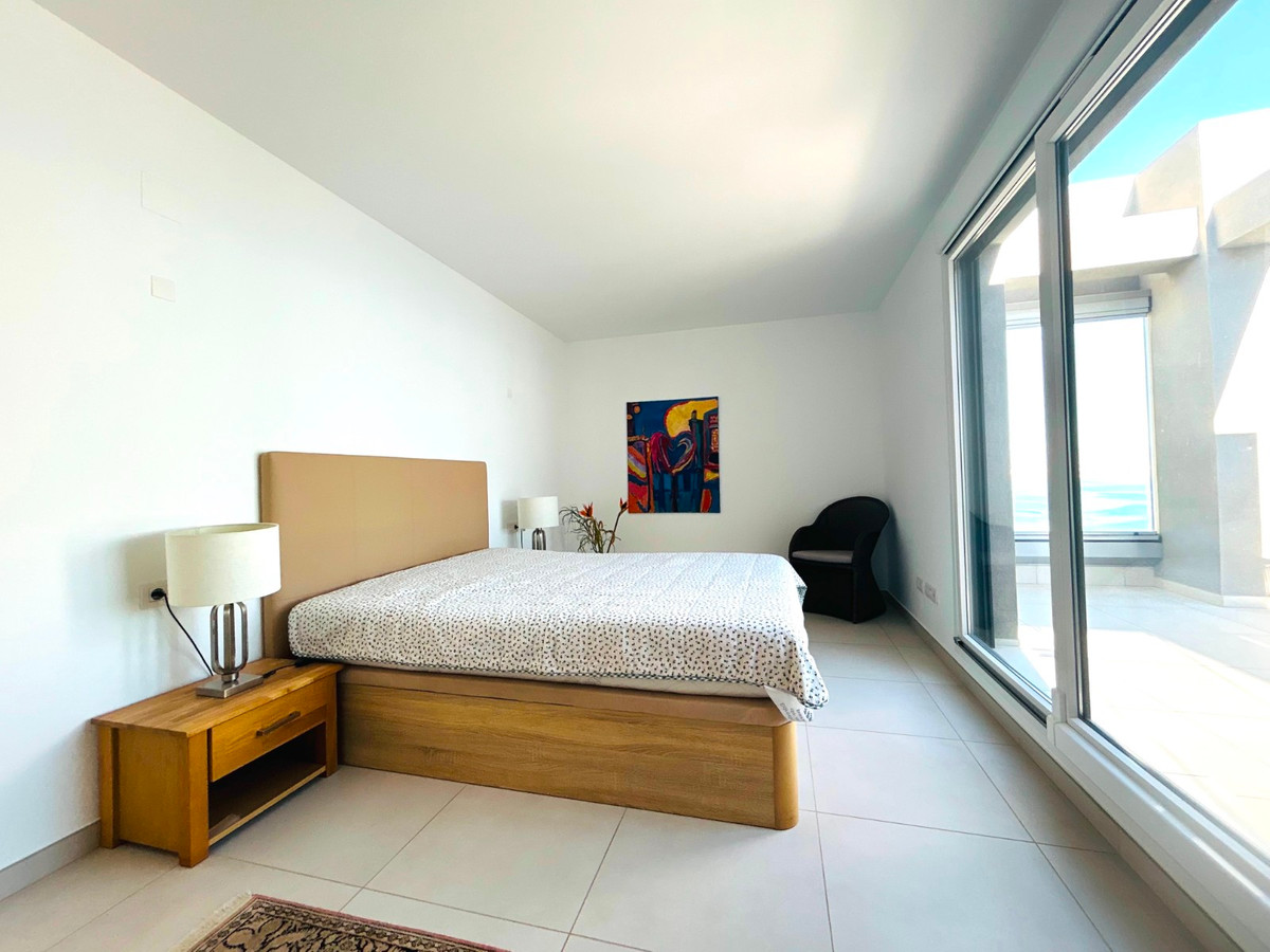 For sale - 3 Bedroom 2 Bathroom Apartment - Penthouse in Orihuela - Punta Prima  - Alicante