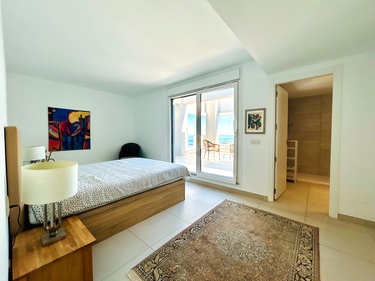 For sale - 3 Bedroom 2 Bathroom Apartment - Penthouse in Orihuela - Punta Prima  - Alicante