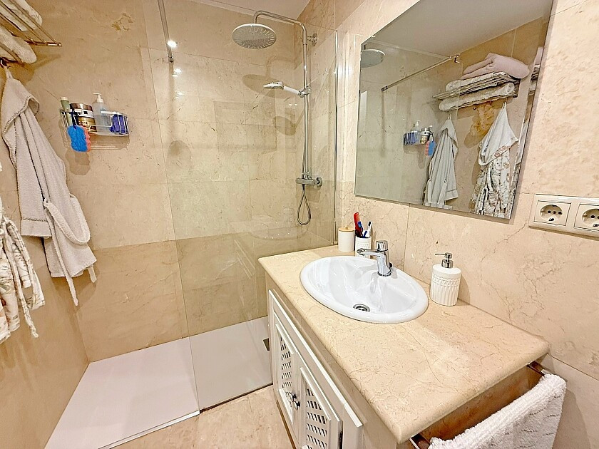 For sale - 3 Bedroom 2 Bathroom Apartment - Middle Floor Apartment in San Javier - Roda  - Murcia