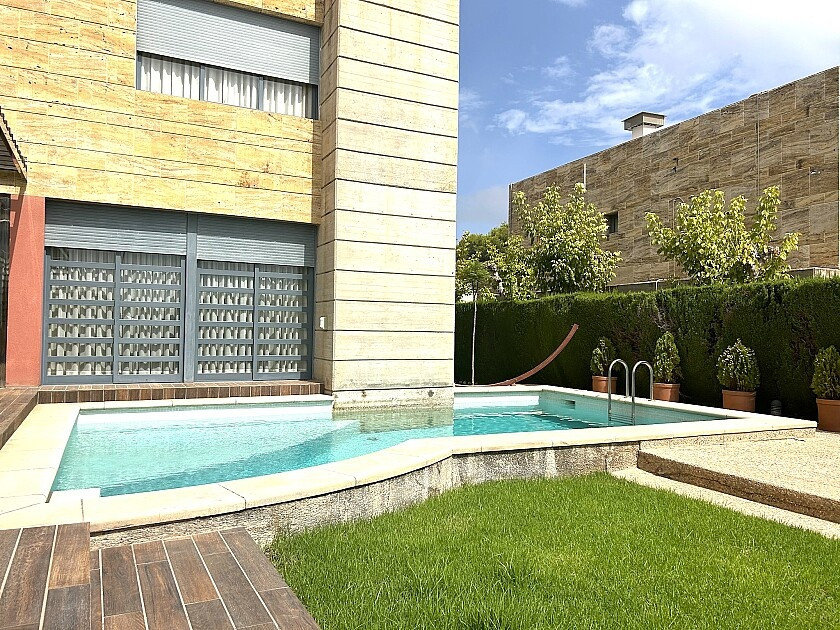For sale - 4 Bedroom 5 Bathroom House - Detached Villa in Orihuela - Dehesa de Campoamor  - Alicante