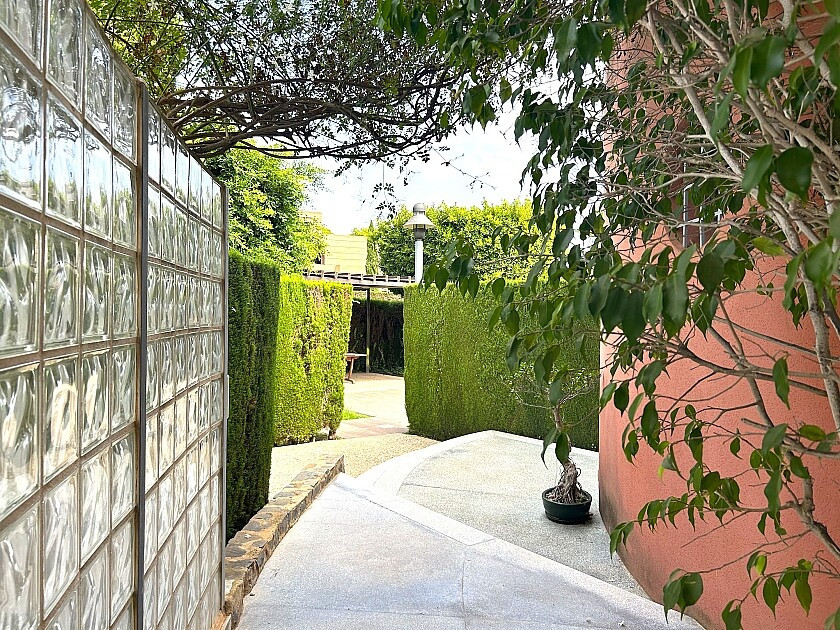 For sale - 4 Bedroom 5 Bathroom House - Detached Villa in Orihuela - Dehesa de Campoamor  - Alicante