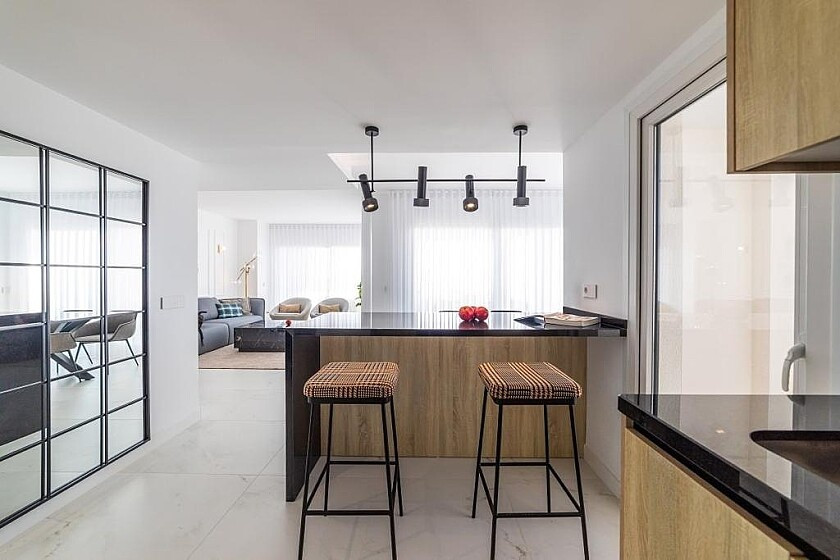 For sale - 3 Bedroom 2 Bathroom Apartment - Middle Floor Apartment in Orihuela - Punta Prima  - Alicante