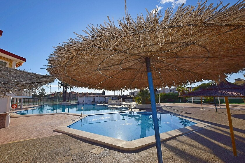 For sale - 3 Bedroom 2 Bathroom House - Detached Villa in Torrevieja - Torrevieja Centro  - Alicante