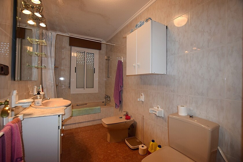 For sale - 3 Bedroom 2 Bathroom House - Detached Villa in Torrevieja - Torrevieja Centro  - Alicante