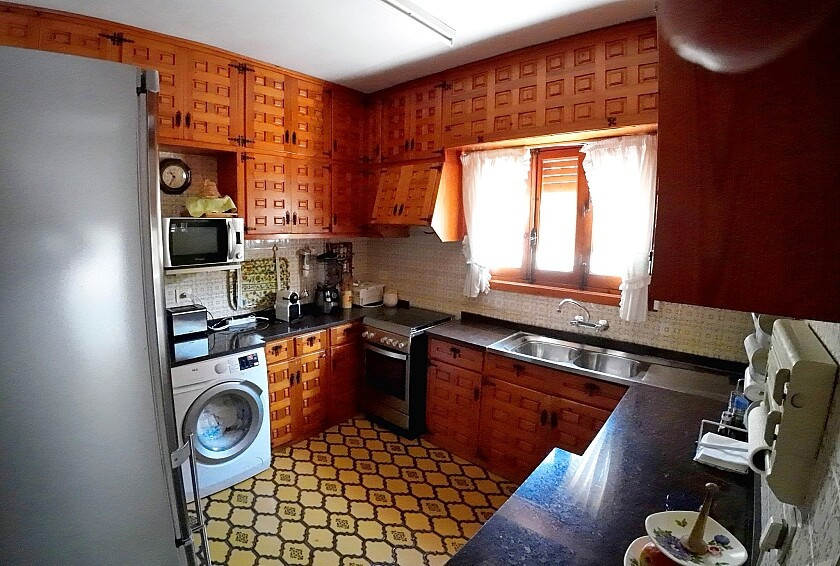 For sale - 5 Bedroom 2 Bathroom House - Bungalow in Orihuela - Dehesa de Campoamor  - Alicante