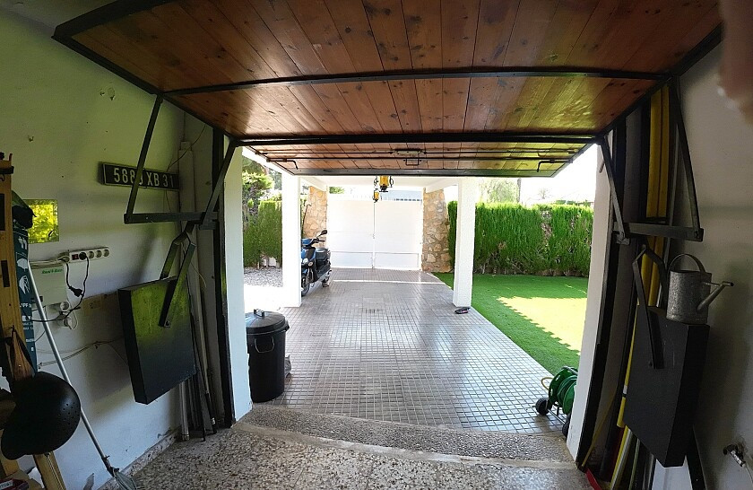 For sale - 5 Bedroom 2 Bathroom House - Bungalow in Orihuela - Dehesa de Campoamor  - Alicante