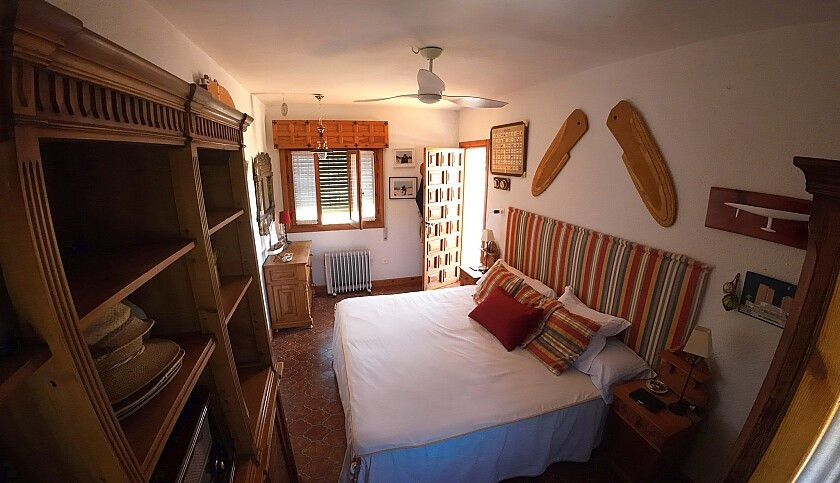 For sale - 5 Bedroom 2 Bathroom House - Bungalow in Orihuela - Dehesa de Campoamor  - Alicante