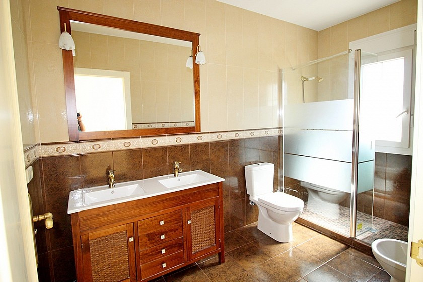 For sale - 5 Bedroom 5 Bathroom House - Detached Villa in Orihuela - Cabo Roig  - Alicante