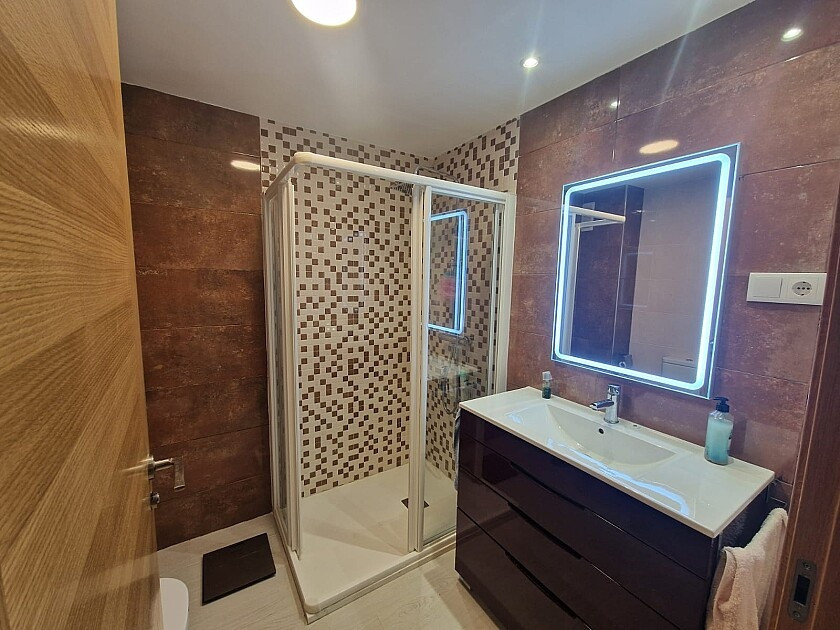 For sale - 3 Bedroom 1 Bathroom Apartment - Middle Floor Apartment in Torrevieja - Playa Del Cura  - Alicante