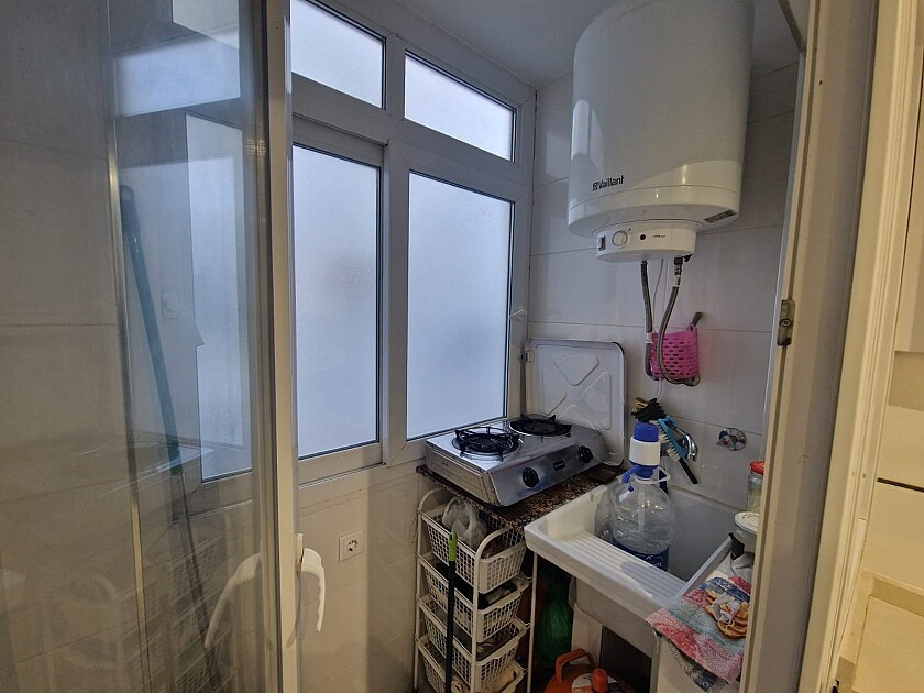 For sale - 3 Bedroom 1 Bathroom Apartment - Middle Floor Apartment in Torrevieja - Playa Del Cura  - Alicante