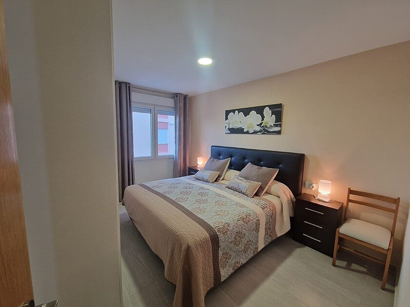 For sale - 3 Bedroom 1 Bathroom Apartment - Middle Floor Apartment in Torrevieja - Playa Del Cura  - Alicante