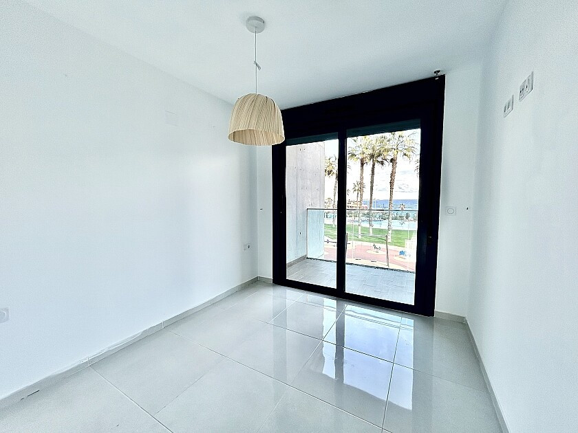 For sale - 2 Bedroom 2 Bathroom Apartment - Middle Floor Apartment in Orihuela - Punta Prima  - Alicante