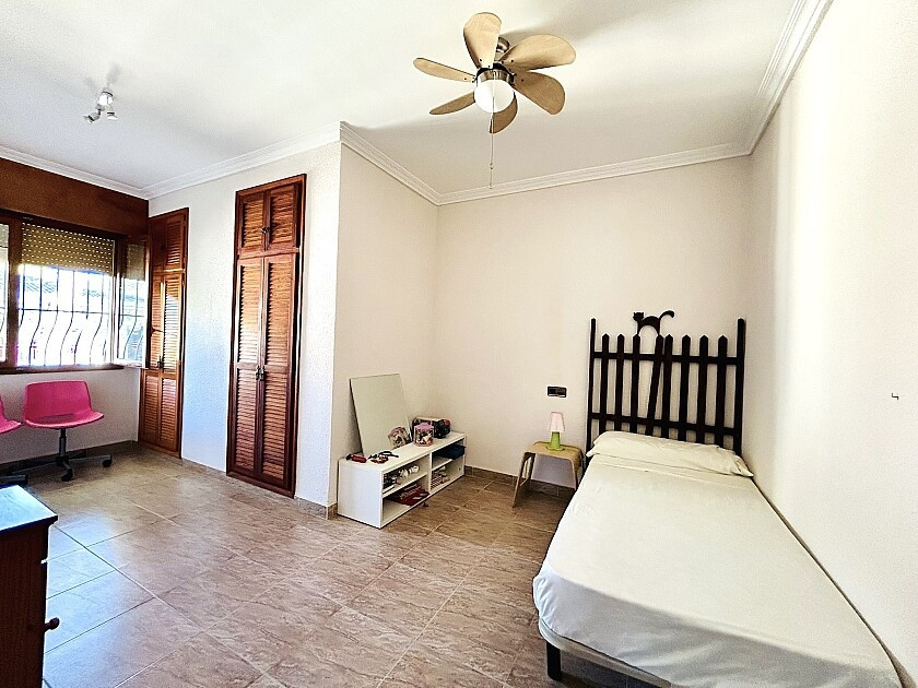 For sale - 10 Bedroom 9 Bathroom House - Detached Villa in Orihuela - Dehesa de Campoamor  - Alicante