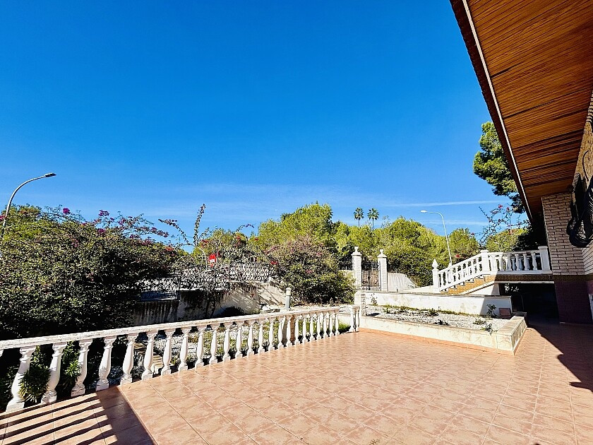 For sale - 10 Bedroom 9 Bathroom House - Detached Villa in Orihuela - Dehesa de Campoamor  - Alicante