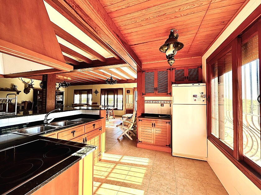 For sale - 10 Bedroom 9 Bathroom House - Detached Villa in Orihuela - Dehesa de Campoamor  - Alicante
