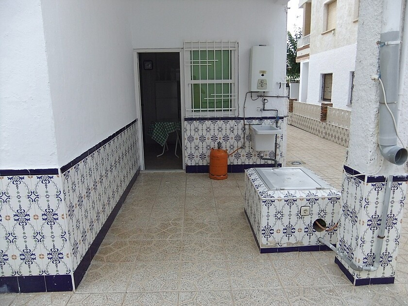 For sale - 5 Bedroom 1 Bathroom Apartment - Ground Floor Apartment in Pilar de la Horadada - Torre de la Horadada  - Alicante