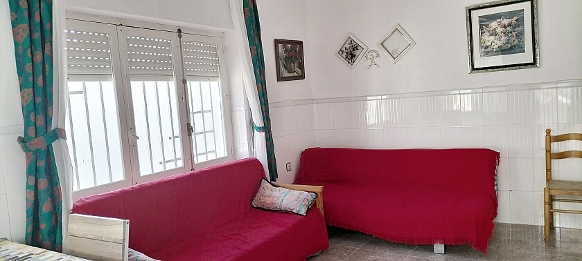 For sale - 5 Bedroom 1 Bathroom Apartment - Ground Floor Apartment in Pilar de la Horadada - Torre de la Horadada  - Alicante