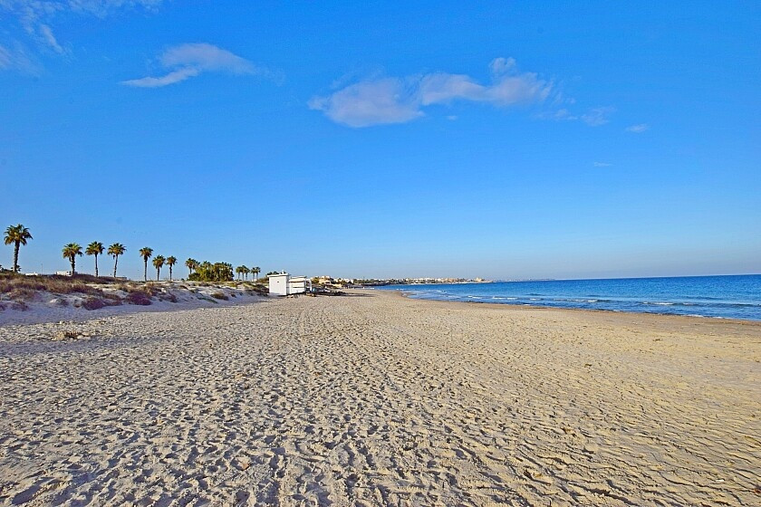 For sale - 5 Bedroom 1 Bathroom Apartment - Ground Floor Apartment in Pilar de la Horadada - Torre de la Horadada  - Alicante