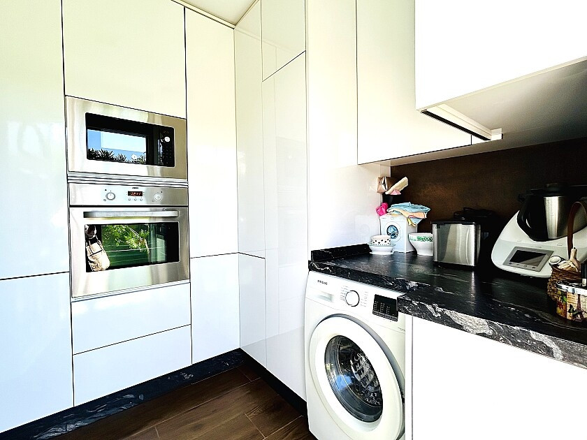 For sale - 3 Bedroom 2 Bathroom House - Detached Villa in Orihuela - Cabo Roig  - Alicante